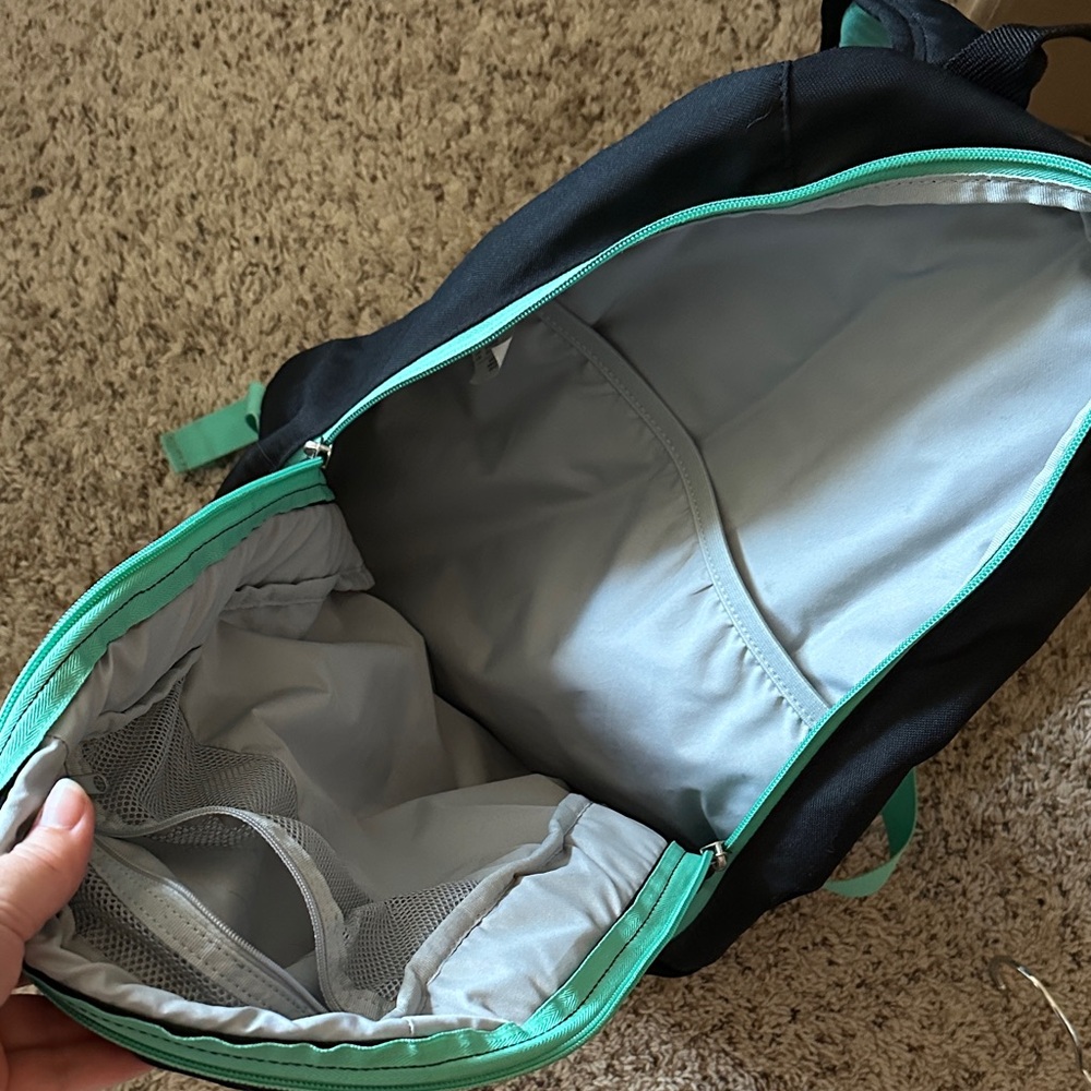 Nike SB Backpack - Picture 4 of 4